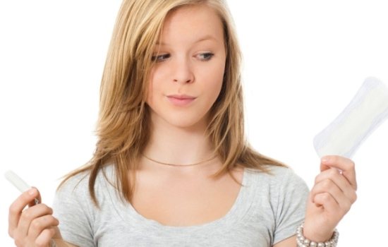 Можно ли девочкам пользоваться тампонами? С какого возраста можно девочкам пользоваться тампонами и как это правильно делать?